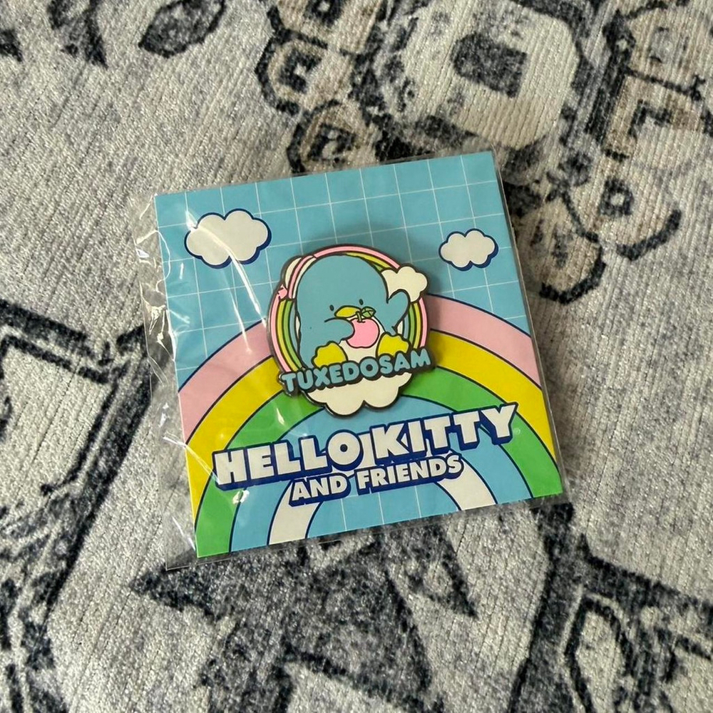 Sanrio Hello Kitty and Friends Tuxedosam Pin